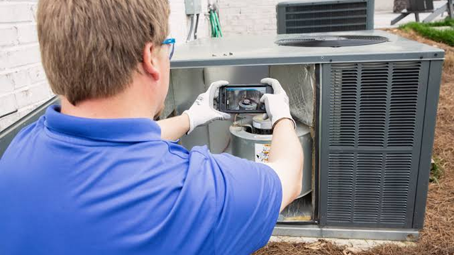 Fifteen Years in HVAC and What They Taught Me About Repairing Air Conditioners in Lee’s Summit